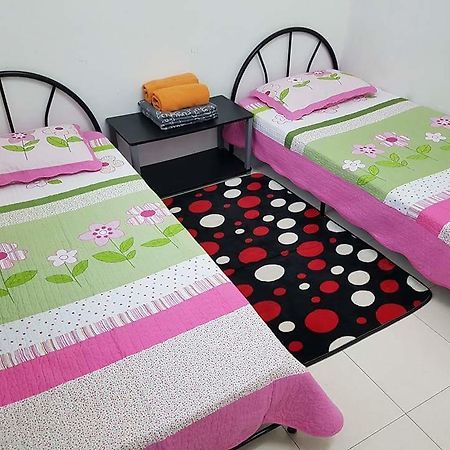 Lynn Homestay Jitra Exterior foto